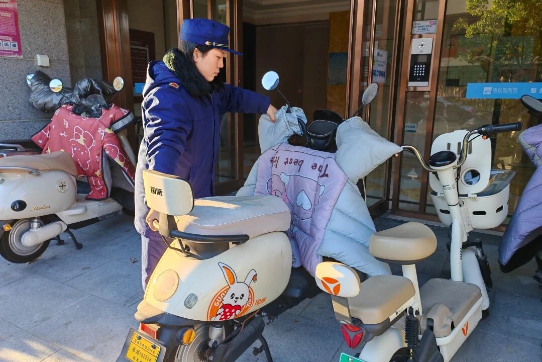 8062d86320a0ace6e85f3101cf142cdb.jpg 8062d86320a0ace6e85f3101cf142cdb.jpg