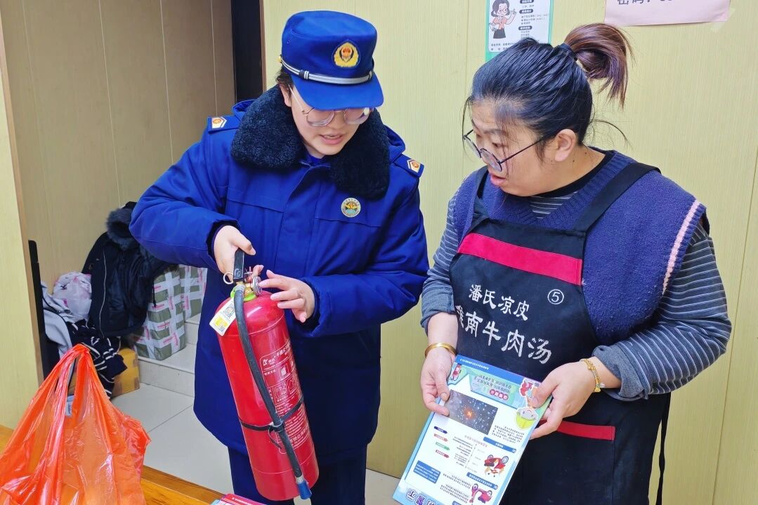 ca8366d3cf3ee84879c798b4fa4114cf.jpg ca8366d3cf3ee84879c798b4fa4114cf.jpg