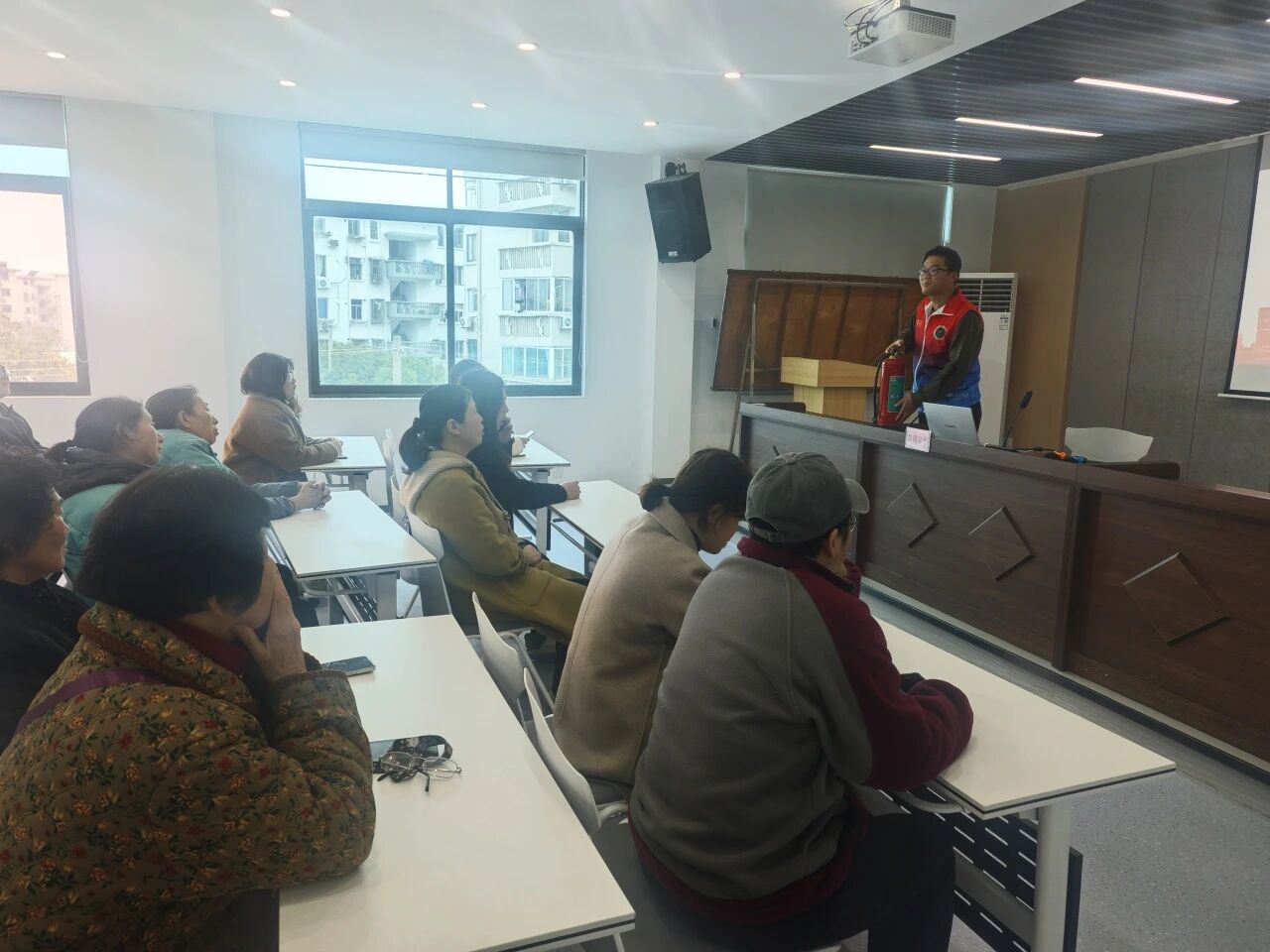 fe2d059d8ce1fba226514add5e0343b9.jpg fe2d059d8ce1fba226514add5e0343b9.jpg