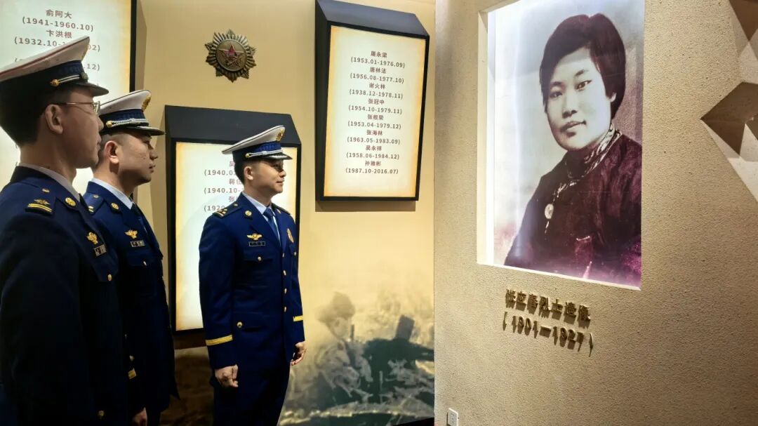 4adf051d5d12a5790d3fc47a236affc6.jpg 4adf051d5d12a5790d3fc47a236affc6.jpg