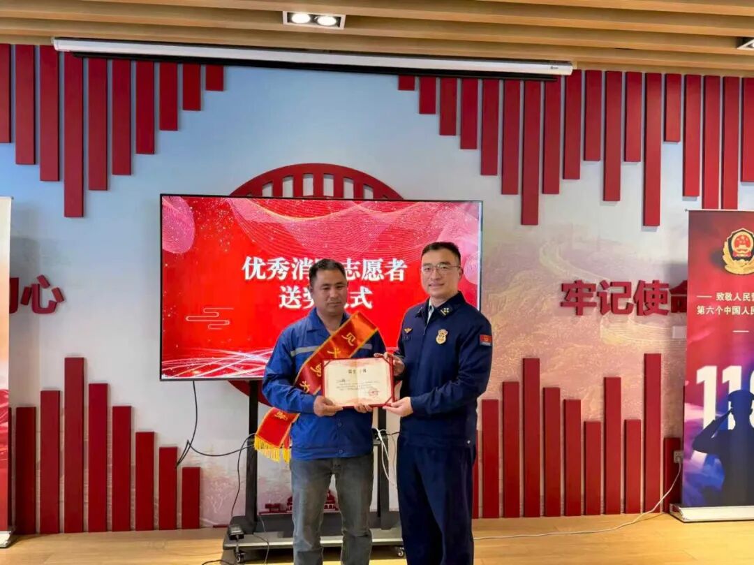 0a7d8490ad5b8b9a2a30428af16dc171.jpg 0a7d8490ad5b8b9a2a30428af16dc171.jpg