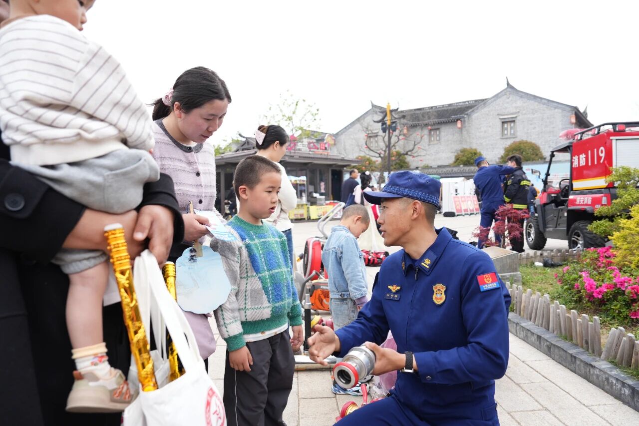 4f0b81382e77d56ccf7c6ec6324713ed.jpg 4f0b81382e77d56ccf7c6ec6324713ed.jpg