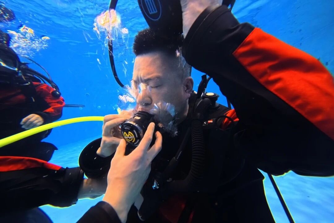 5f7ff9af91ad5a3594d7cc607856cf75.jpg 5f7ff9af91ad5a3594d7cc607856cf75.jpg