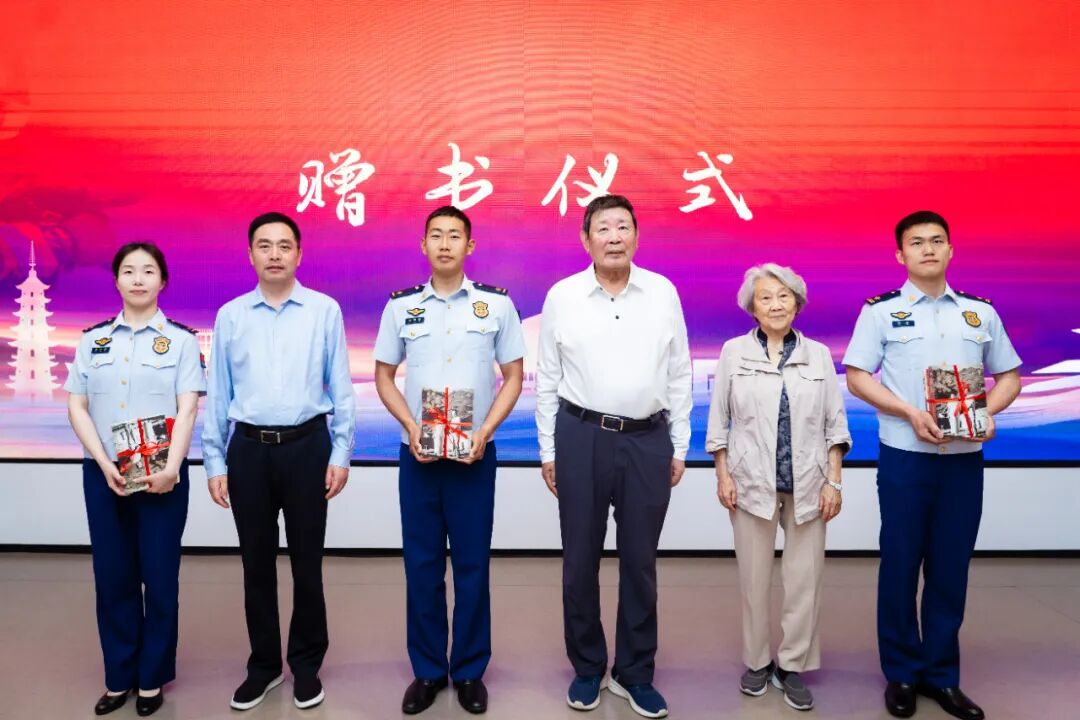 90c2a5964bfedc2271f0d856eaa4670e.jpg 90c2a5964bfedc2271f0d856eaa4670e.jpg