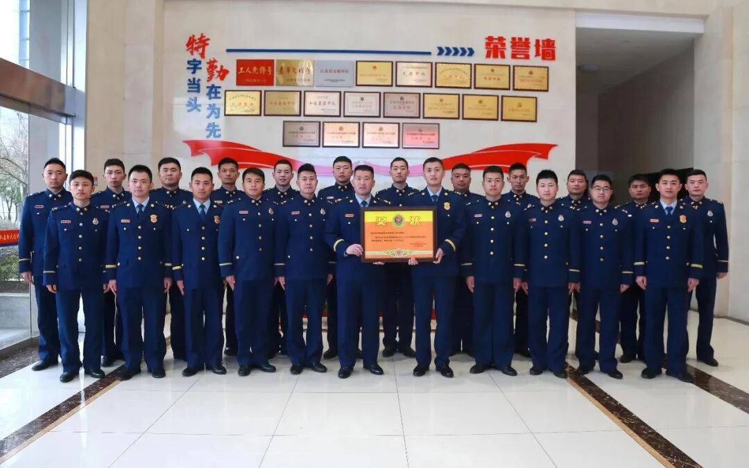 54c96f85cb7cafab0fbad187e4837b34.jpg