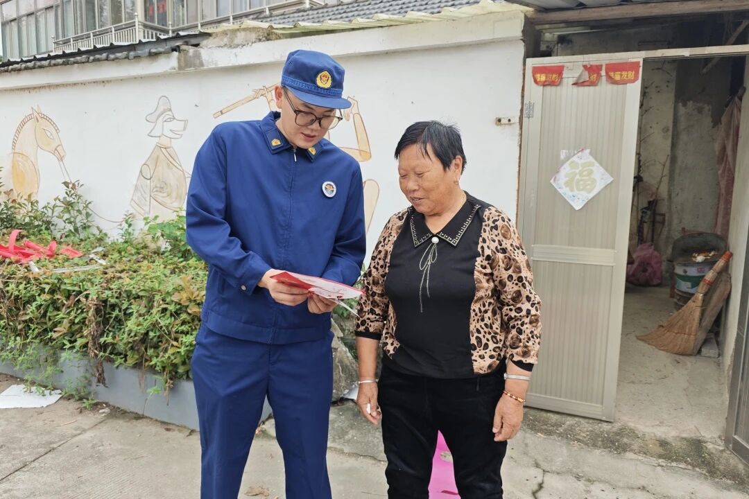 75889fc335549bb6a158f5f32150866f.jpg 75889fc335549bb6a158f5f32150866f.jpg