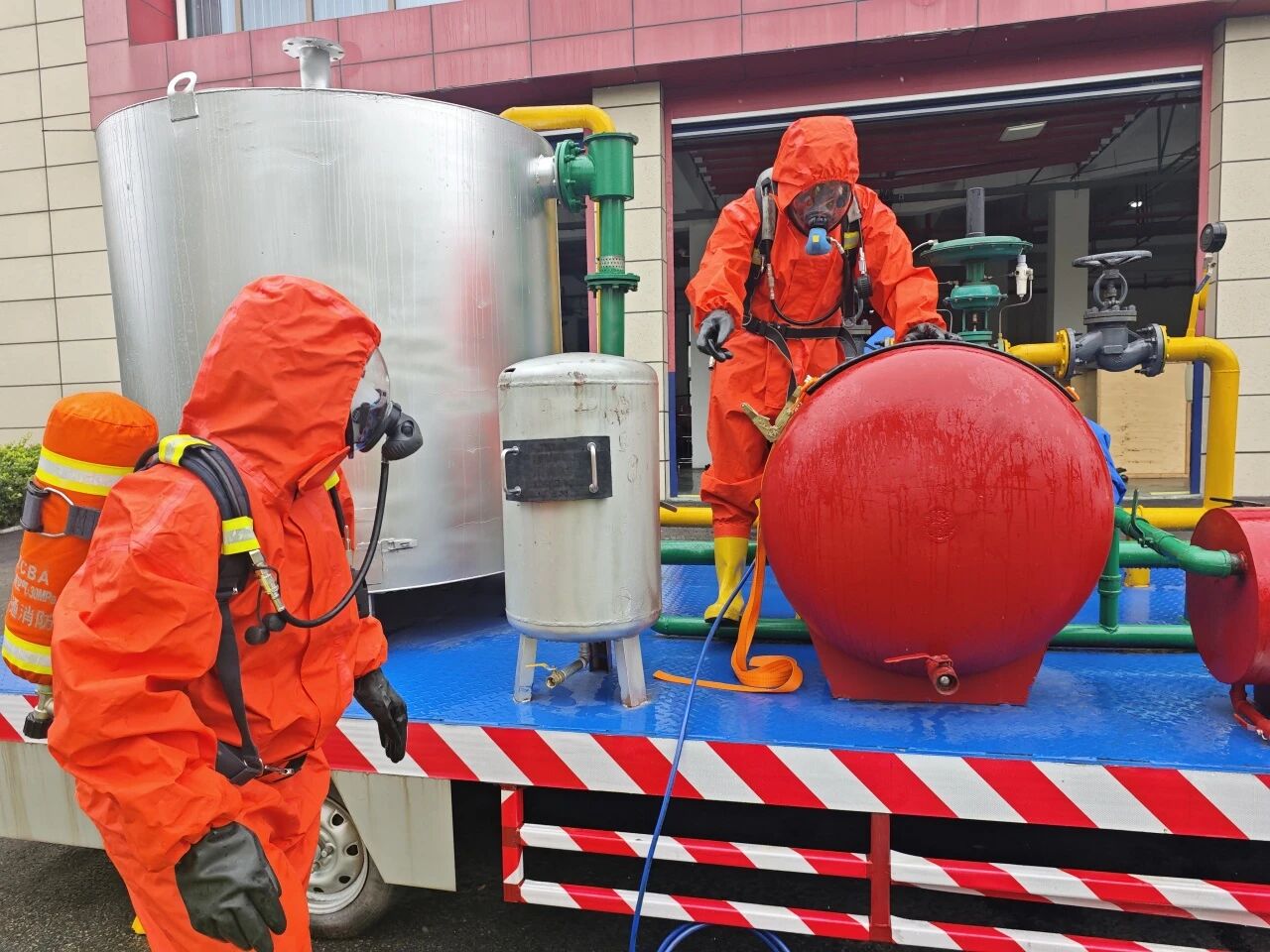 17f868091869a4dcf3e72322b38f9530.jpg 17f868091869a4dcf3e72322b38f9530.jpg