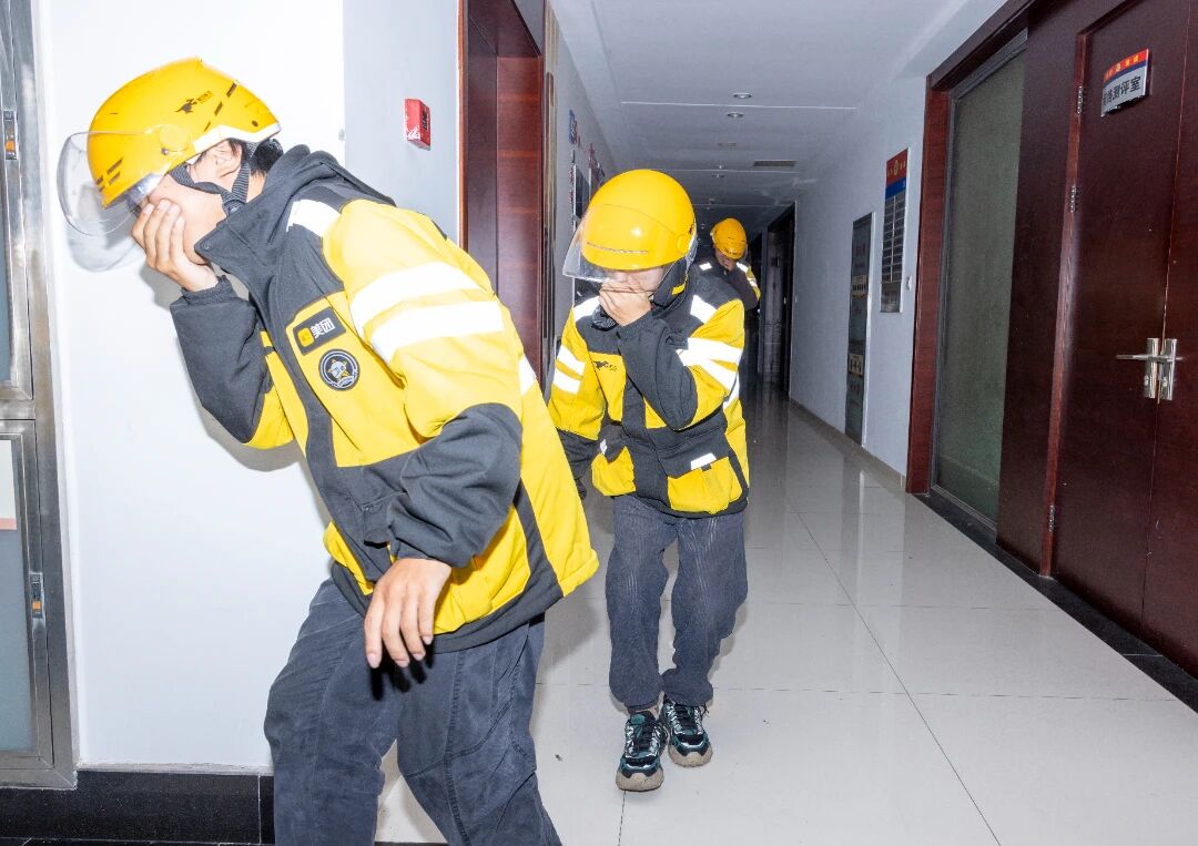 3a77487a3178ad89cccae998b525841f.jpg 3a77487a3178ad89cccae998b525841f.jpg