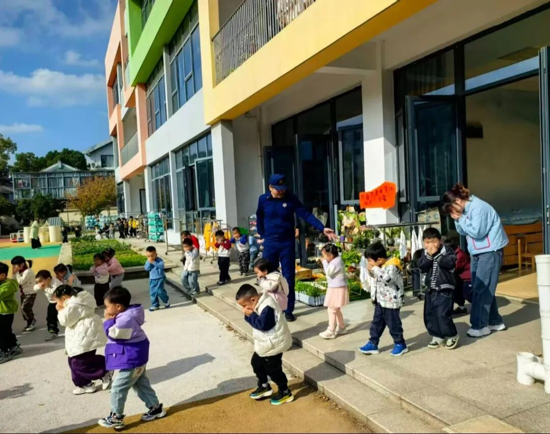 74060e64c75dbe2e37f16c65e0a76ea2.jpg 74060e64c75dbe2e37f16c65e0a76ea2.jpg